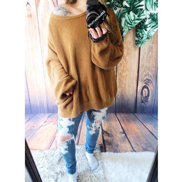 Sweaters - Cozy oversized boyfriend sweater 🌿